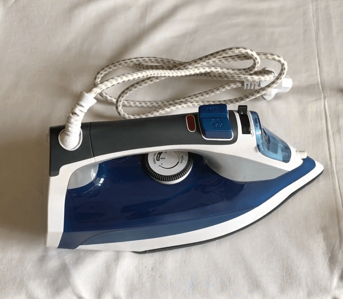 The Best Steam Iron Box in India Brands and Products Reviewed